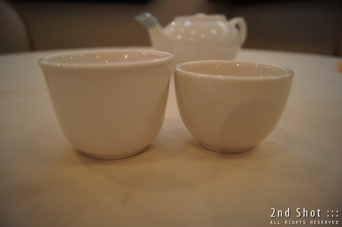 Big teacup, small teacup at Ah Yat