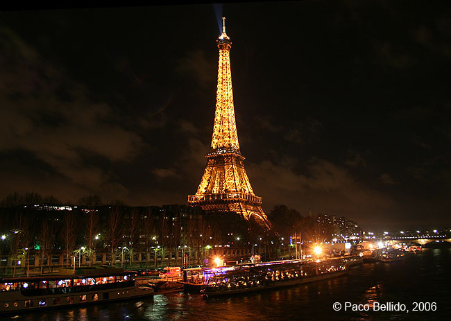 Tour Eiffel. © Paco Bellido, 2006