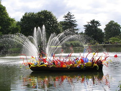 Dale Chihuley Glass with Fountain at Kew