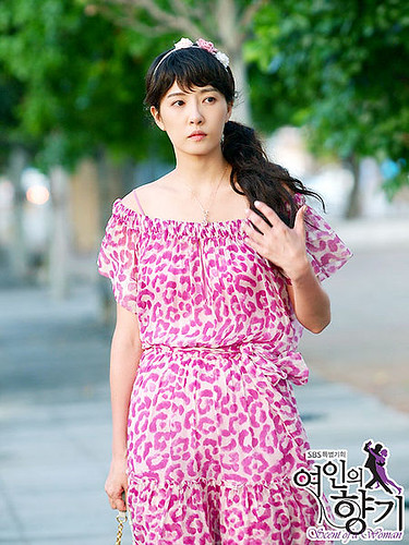 450px-Scent_of_a_Woman_(Korean_Drama)-16