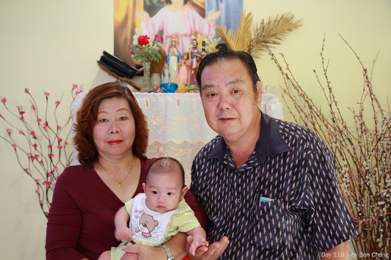 Baby - Yi Xi & Family