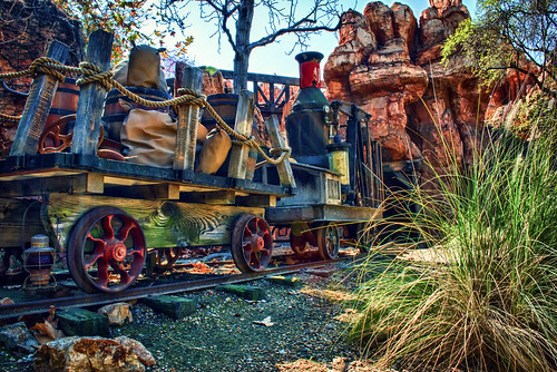 Behind Big Thunder Mountain by hbmike2000