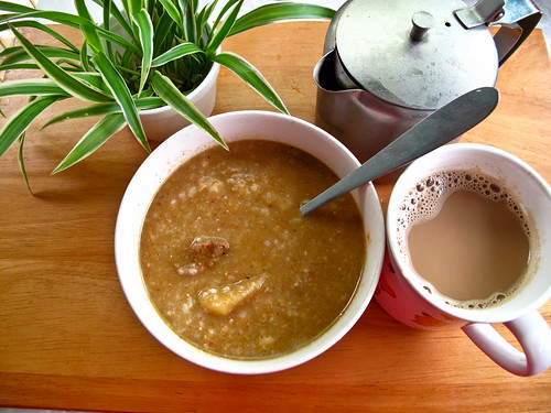 IMG_0452 Lunch :Curry minced porridge + a cup of coffee