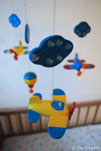 Traditional Wood Baby Mobile with Planes and Hot Air Balloon