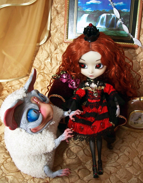PULLIP Lonely Queen   2010 -  3 6299299320_a27dffdfc2_z