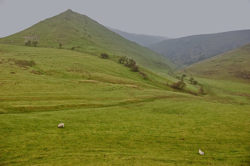 Dovedale Trail