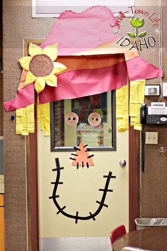 Autumn Classroom Door