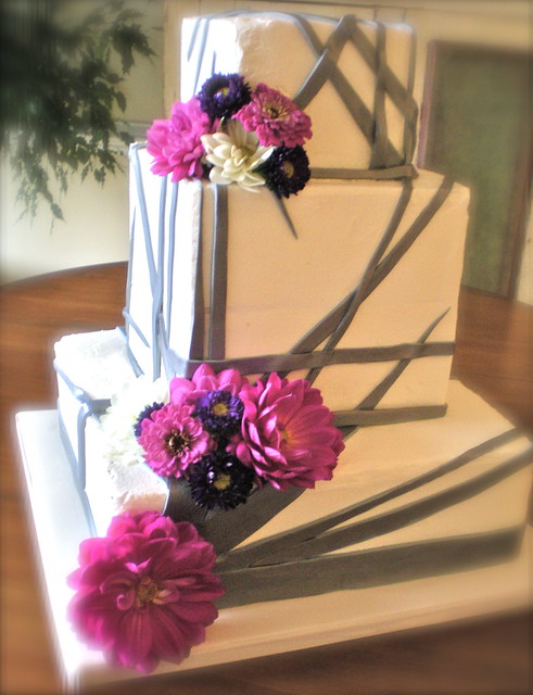 King Family Vineyard was the setting for this totally modern wedding cake