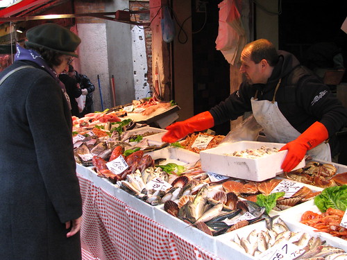 Pescados y mariscos en el Mercado del Rialto