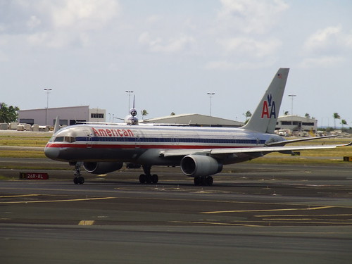 American Airlines Boeing 757, photo by Simon_Sees, http://www.flickr.com/photos/39551170@N02/