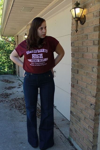 Outfit - Twenty8Twelve jeans, cropped Summerheights High t-shirt