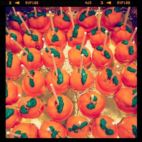 #pumpkin #cakeballs