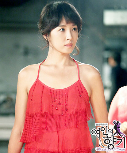496px-Scent_of_a_Woman_(Korean_Drama)-27