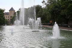 Brunnen und Wasserspiele
