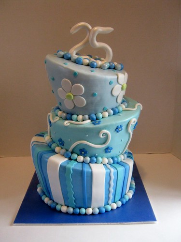 Anniversary Cake by Cake Maniac