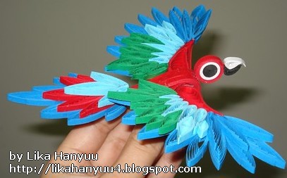 Arara Vermelha de Paper Quilling (Macaw)