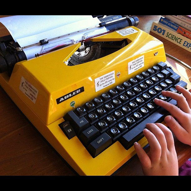 Best freecycle find ever! #retro #typewriter #yellow