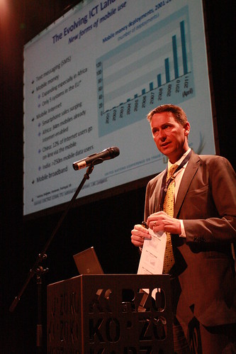 Torbjörn Fredriksson presents the UNCTAD IER report 2011 in Korzo Theatre, The Hague.