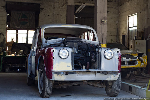Abandoned car Famagusta