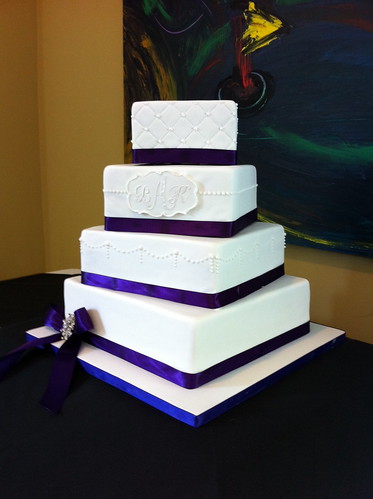 Purple Wedding Cake photo by sweetfacecakes