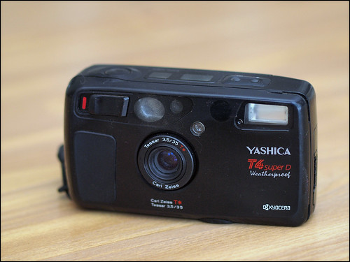 Yashica T4 Super - Camera-wiki.org - The free camera encyclopedia