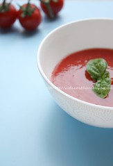 Zuppetta fredda di pomodorini confit