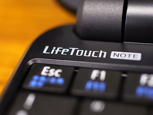 LifeTOUCH-NOTE01