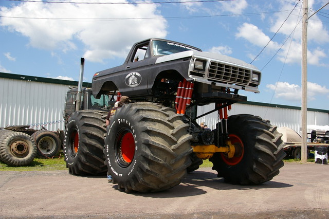 Ford bronco monster trucks #8