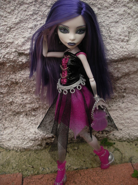 Monster High Spectra Vondergeist If any of my contacts are interested in 