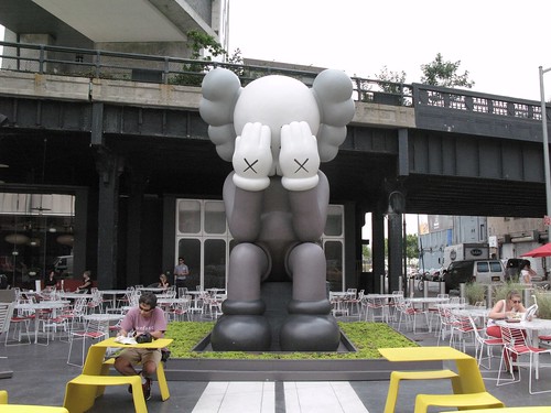 KAWS @ Meatpacking District