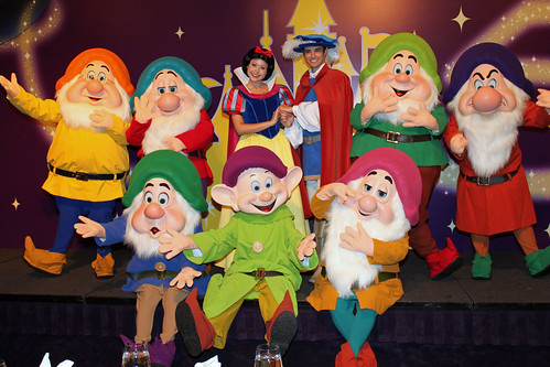 Meeting Snow White, The Prince and the Seven Dwarfs