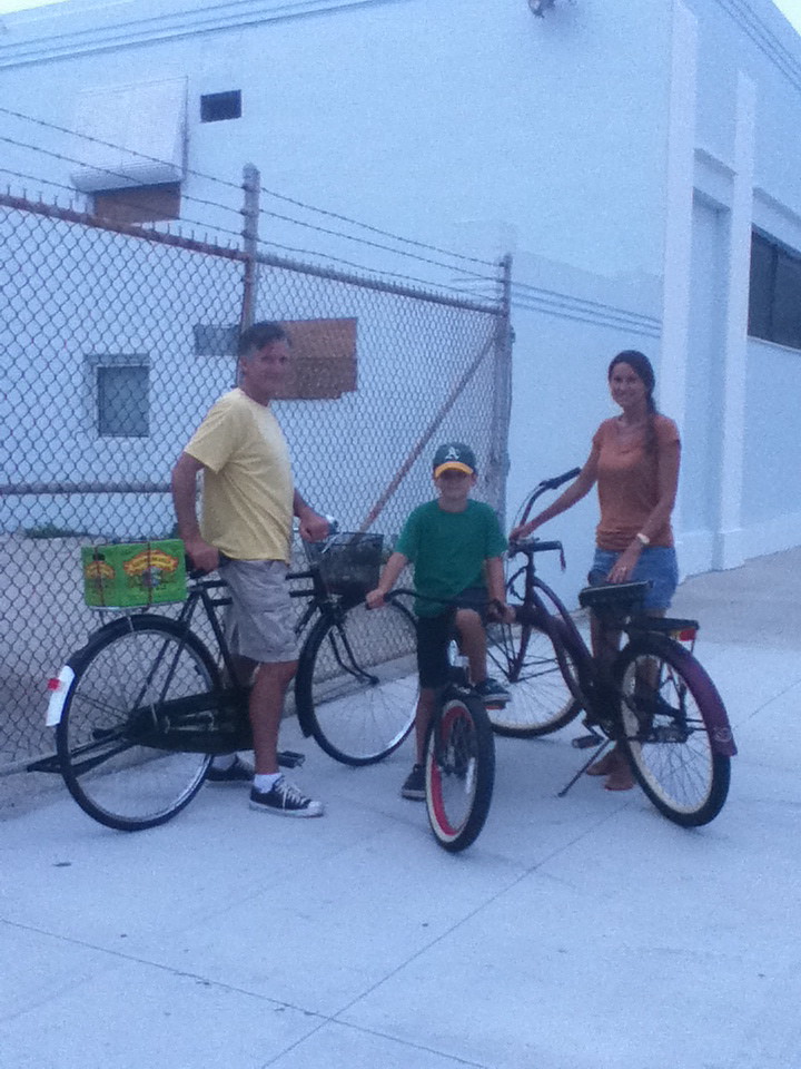 New Palm Beach Cycle Chic Family