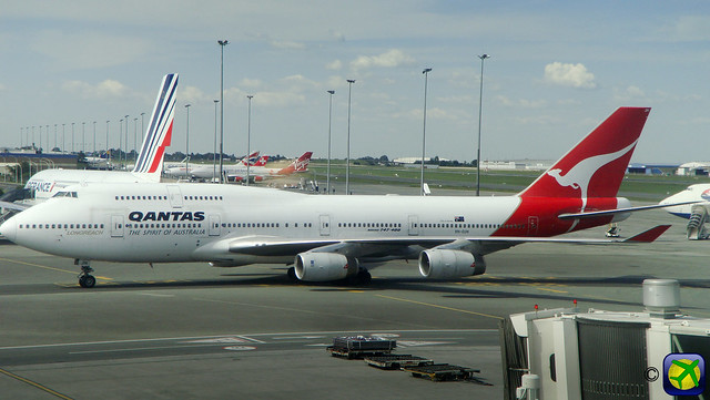 A Qantas Boeing 747-400 in Johannesburg