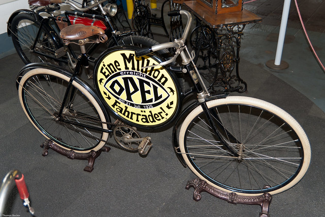 Opel Classic Europe 70810 One million Opel bicycles produced on July 21