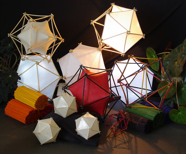 Icosahedronistic Frenzy Arrangement