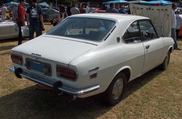 1971 Mazda 616 Coupe rear 3q