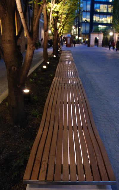 Contemporary Furniture Manufacturers on Contemporary Urban Street Furniture Curvy Street Furniture Pendlewood