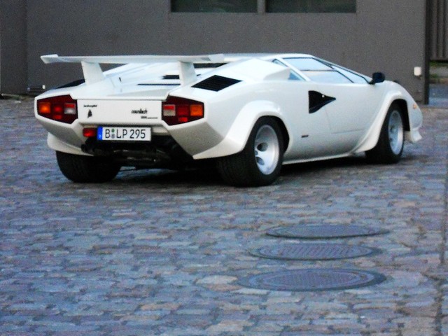 Lamborghini Countach 5000 quattrovalvole 19851987 A 1980s boy's dream