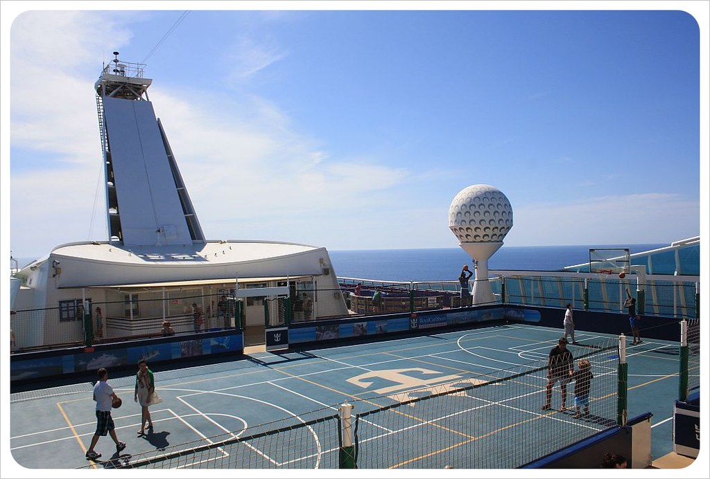 cruise ship basket ball court