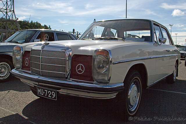 MercedesBenz 200B W115 1971