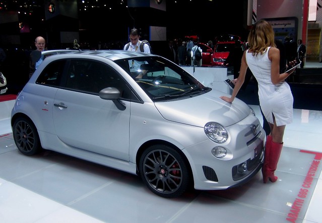 SMALLER BUT ALSO SEXY ABARTH FIAT 695 COMPETIZIONE also nice to look at