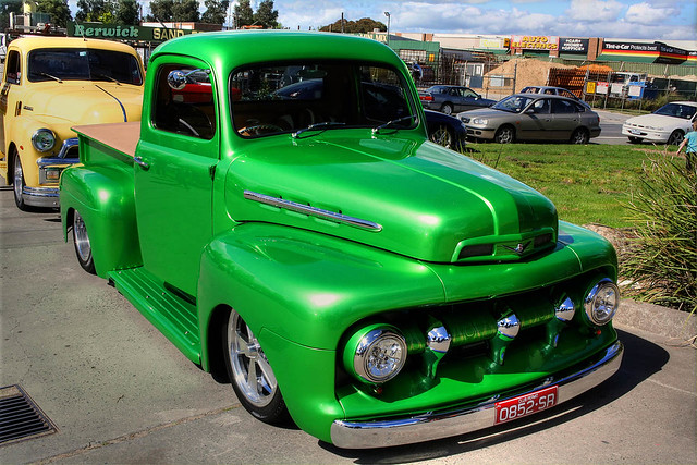 This 51 pickup was hard to miss