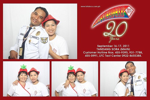 Fotoloco photo booth pictures Luz Facial Care's 20th Years Anniversary 