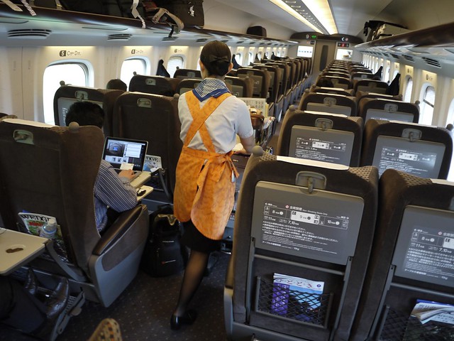 Nozomi Shinkansen Bullet Train - Shin-Osaka to Tokyo high speed train