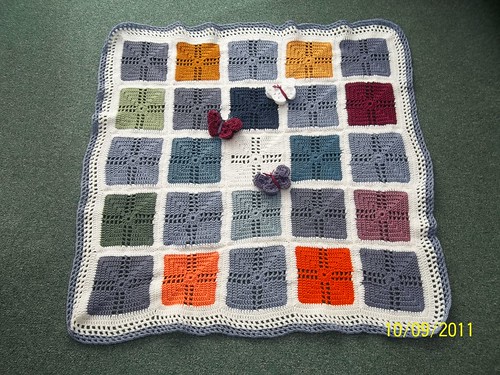 This Blanket has been made and donated to SIBOL by joyce28.