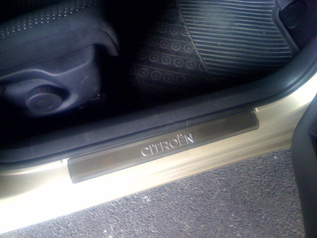 Sill Trims not OEM as I don't like Citroen's own ones 