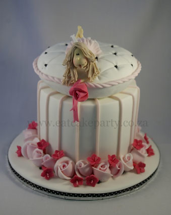 Lalaloopsy Birthday Cake on Shereen S Cakes   Bakes  Favorite Photos And Videos   Flickr