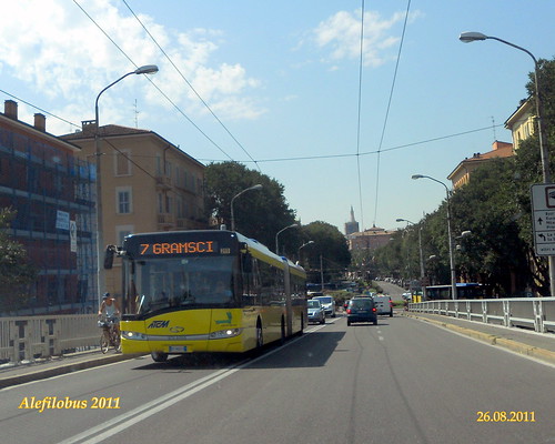 Modena: bus Solaris Urbino n°211 sul cavalcavia Sacca - linea 7