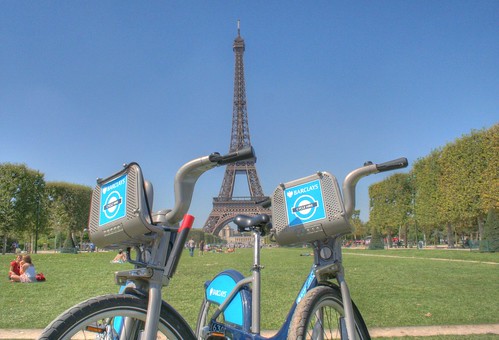 Boris Bikes in front of THAT Tower