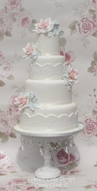 Vintage Lace Roses Wedding cake This cake has been inspiried by Cotton 